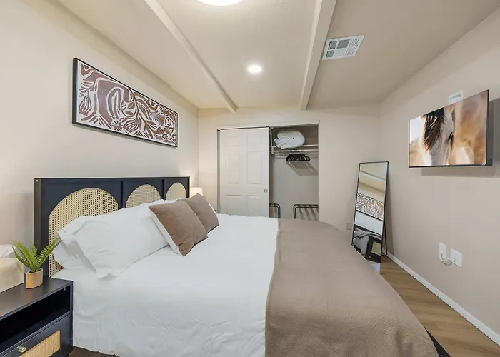 Сasa de vacaciones Highland Hide Away Boho Chic Ua Walk Superhost *